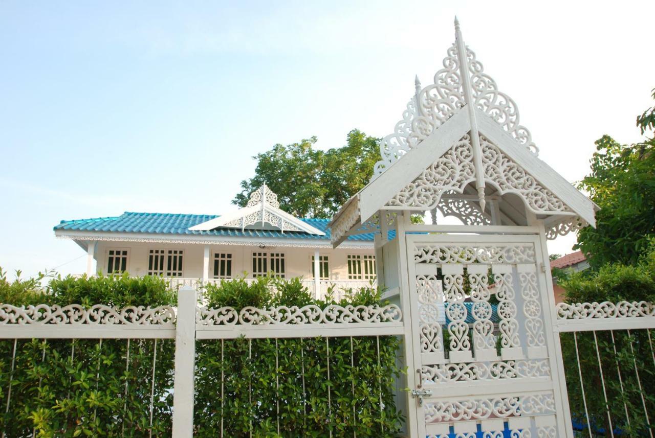 Hotel Baan Luang Harn Phra Nakhon Si Ayutthaya Zewnętrze zdjęcie